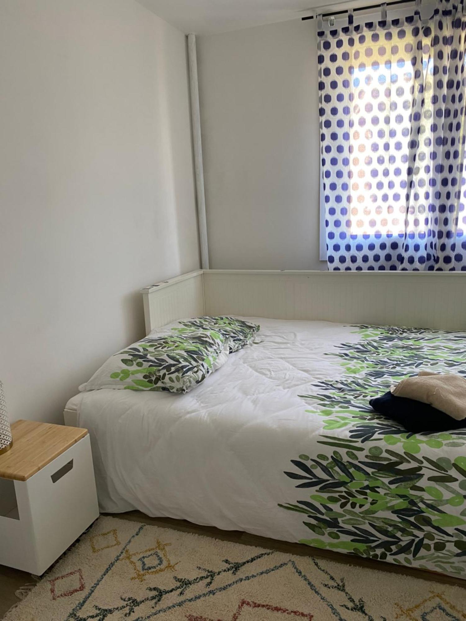 קאין Bel Appartement Spacieux ,Convivial De 3 Chambres Avec Parking Prive Secure מראה חיצוני תמונה