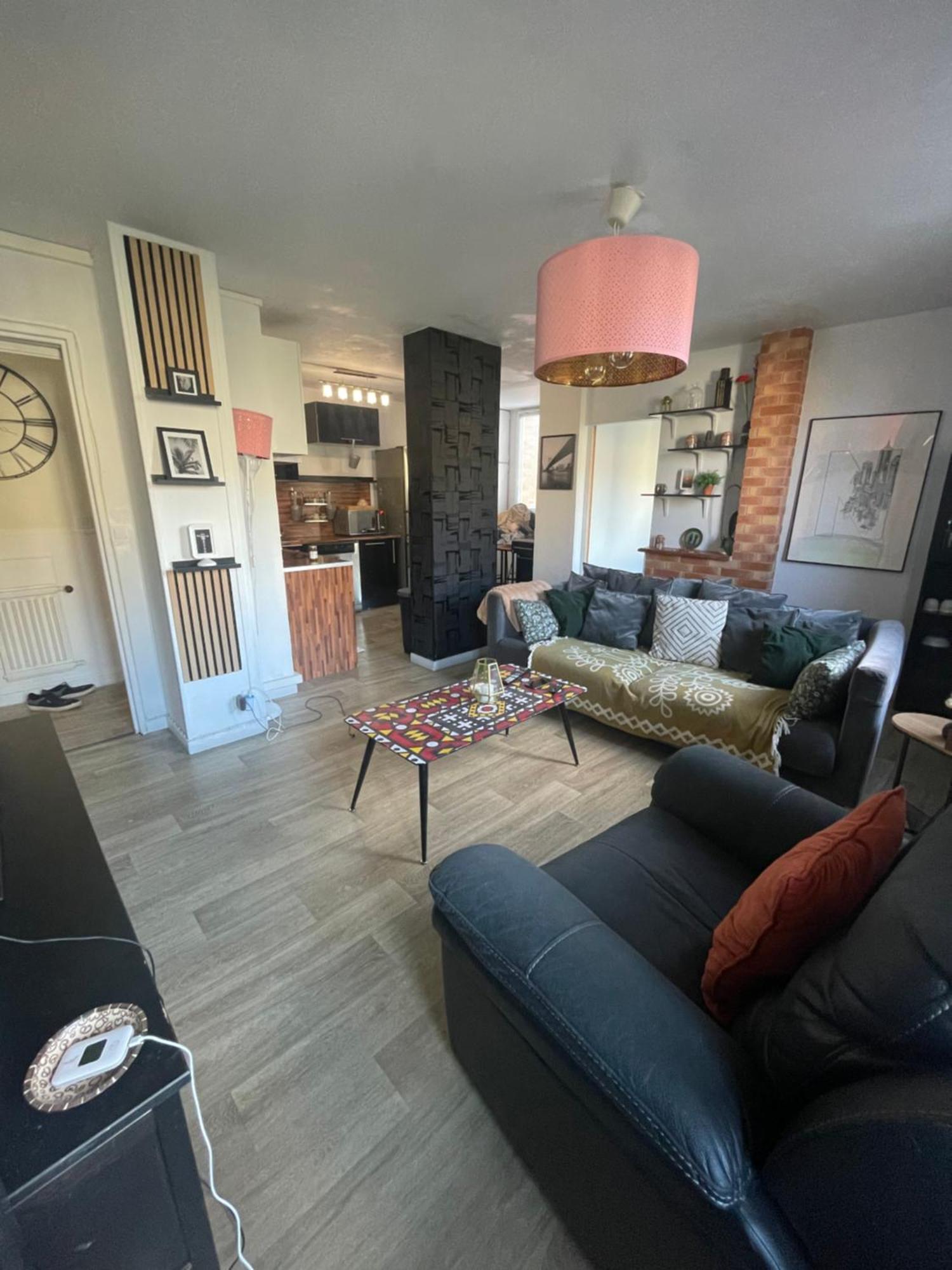 קאין Bel Appartement Spacieux ,Convivial De 3 Chambres Avec Parking Prive Secure מראה חיצוני תמונה